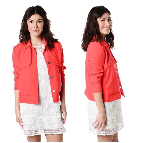 NWT Cupcakes And Cashmere Satin Crepe Jacket - Picture 2 of 8